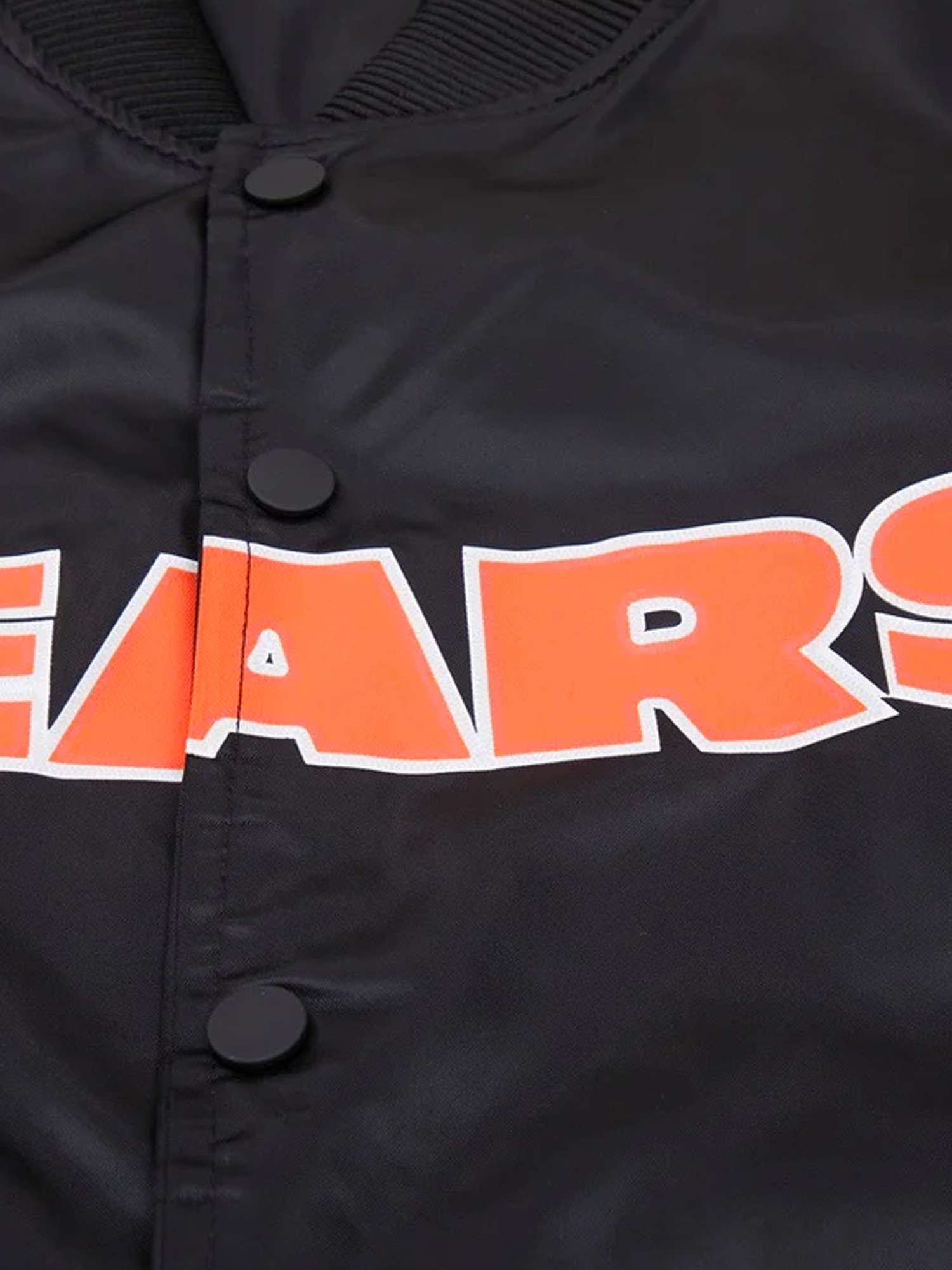 Chicago Bears Pro Standard NFL Team Classic Satin Button Jacket - Black