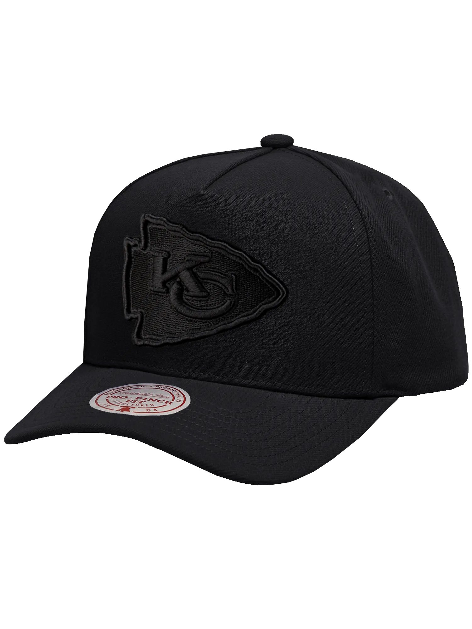 Kansas City Chiefs Mitchell & Ness NFL Black On Black Pro Pinch Snapback Hat