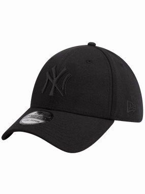 New York Yankees New Era MLB Black On Black 39THIRTY Stretch Fit Hat