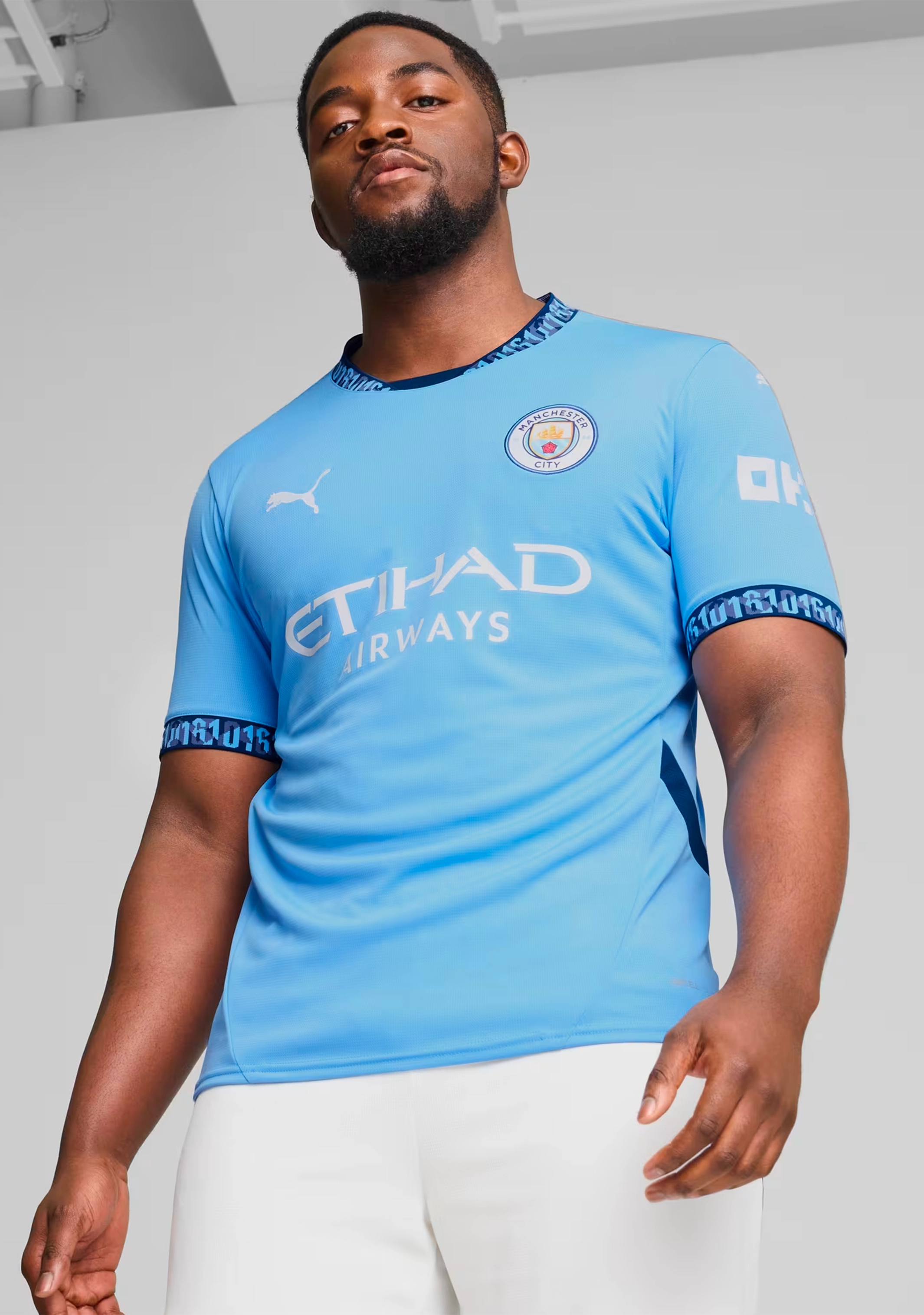Puma Mens Manchester City 24/25 Home Jersey with FREE Manchester City Scarf