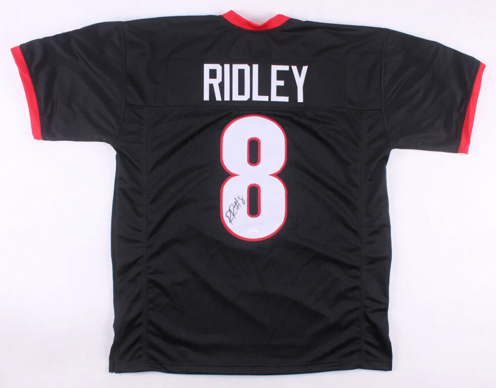 Riley Ridley Signed Georgia Bulldogs Jersey (JSA COA)Chicago Bears 2019 Draft Pk