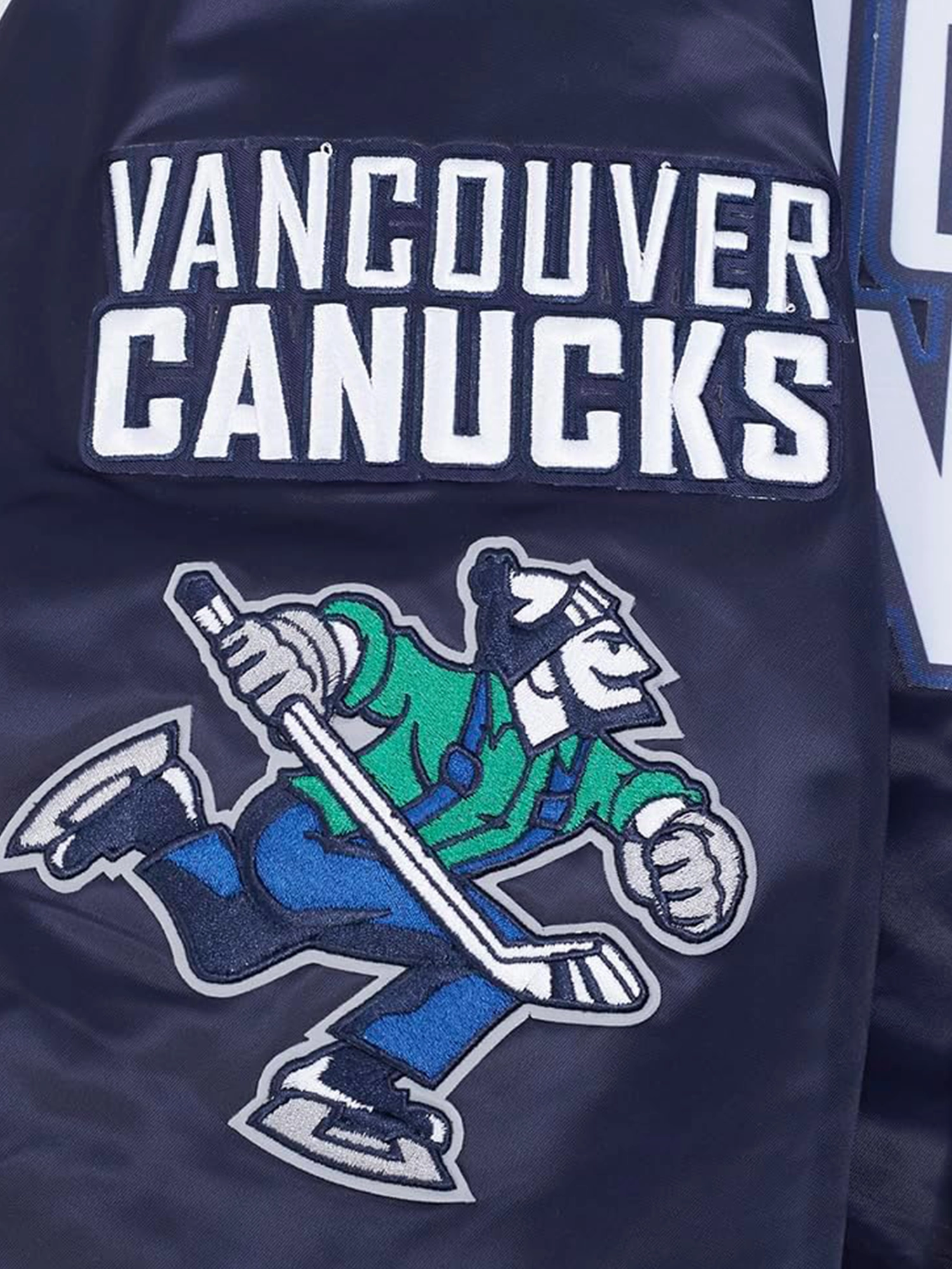 Vancouver Canucks Pro Standard NHL Team Classic Satin Button Jacket - Navy