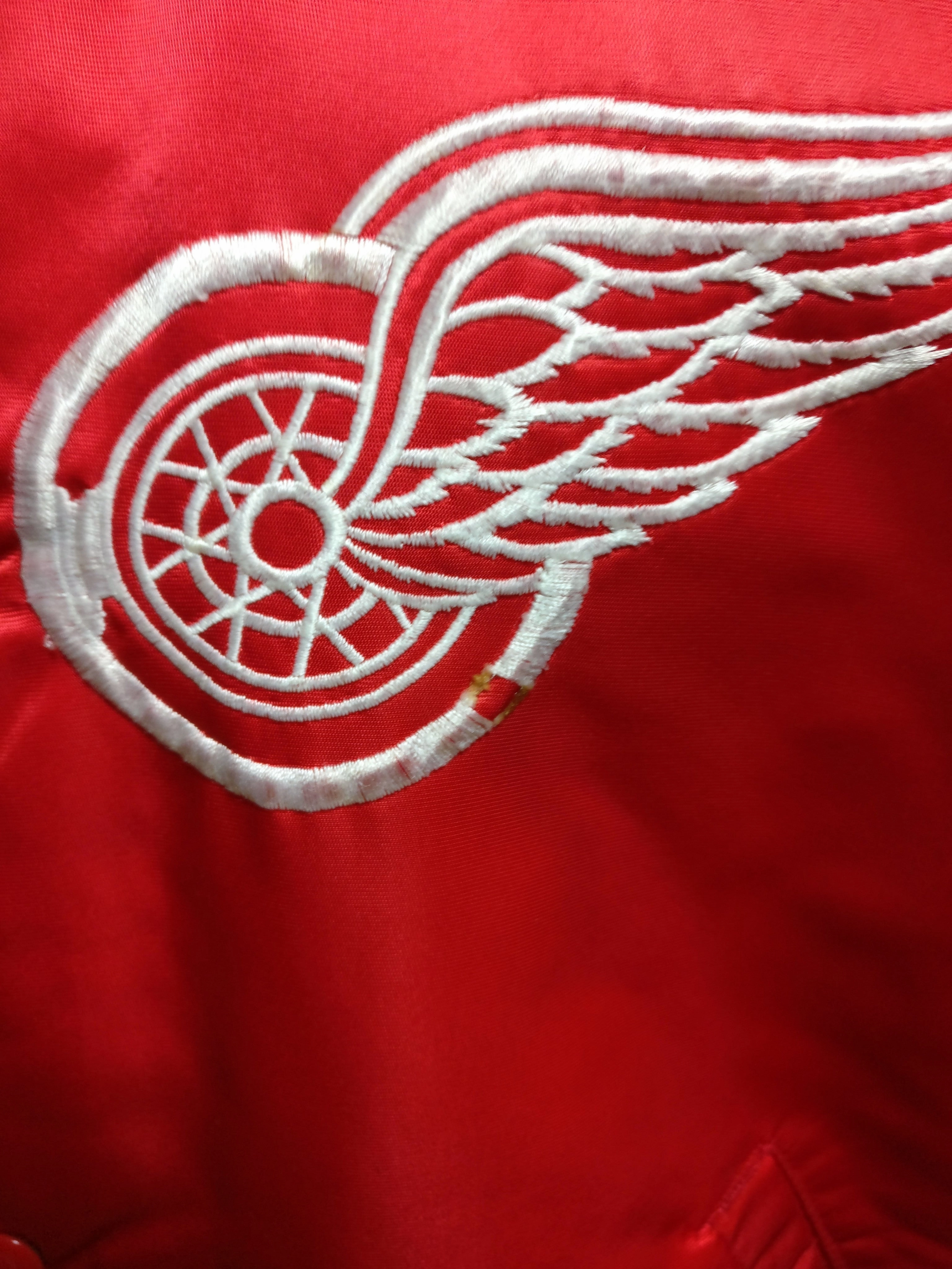 Vintage 80s DETROIT RED WINGS NHL Starter Nylon Jacket L