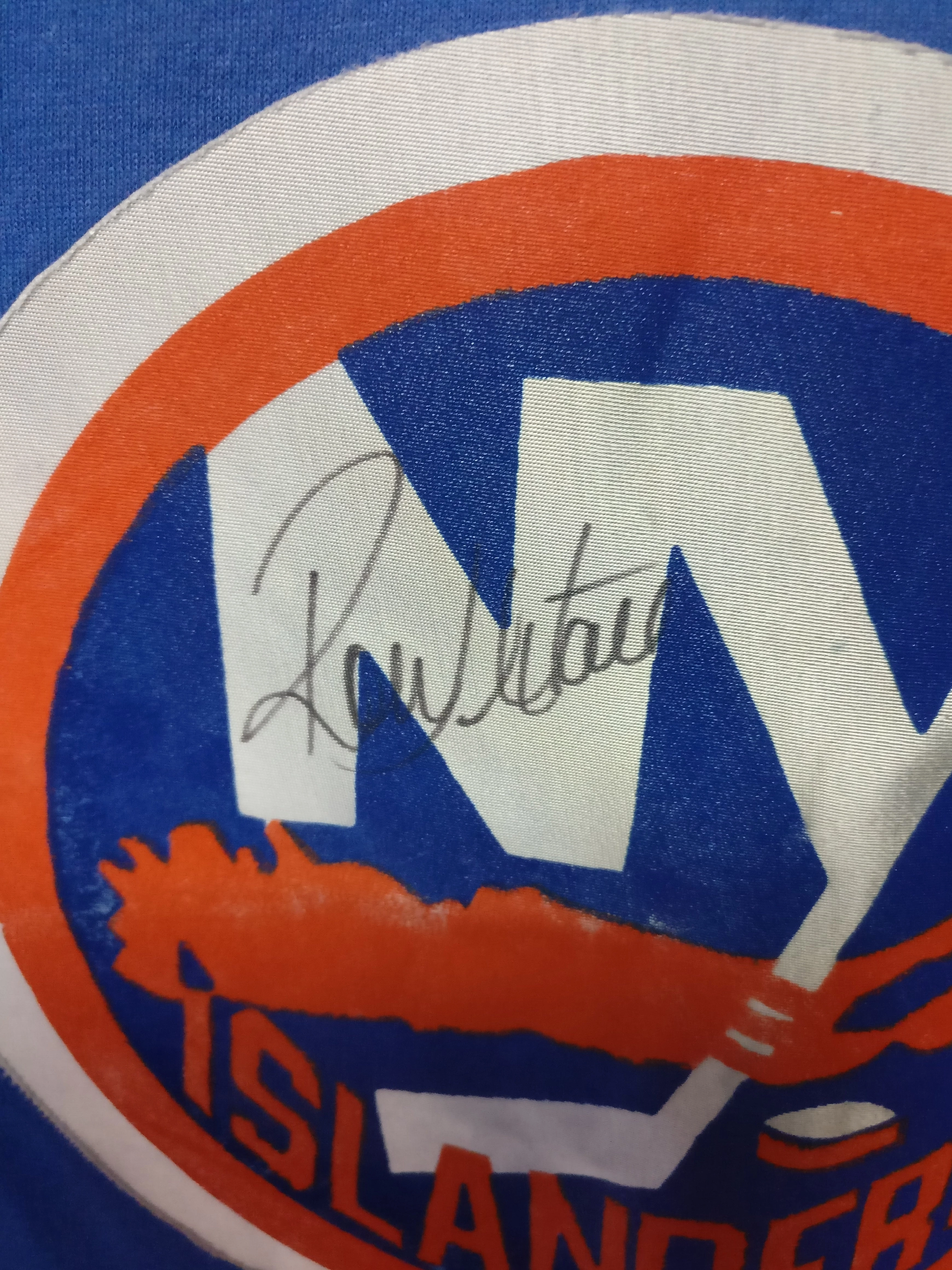 Vintage 80s NEW YORK ISLANDERS NHL Screen Stars T-Shirt L (Signed)