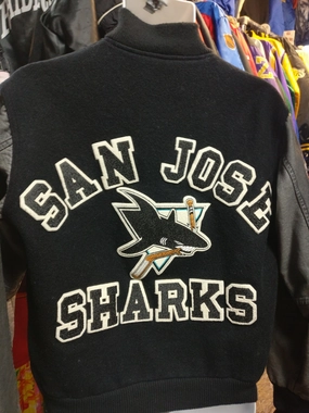 Vintage 80s SAN JOSE SHARKS NHL Back Patch Chalk Line Varsity Jacket M
