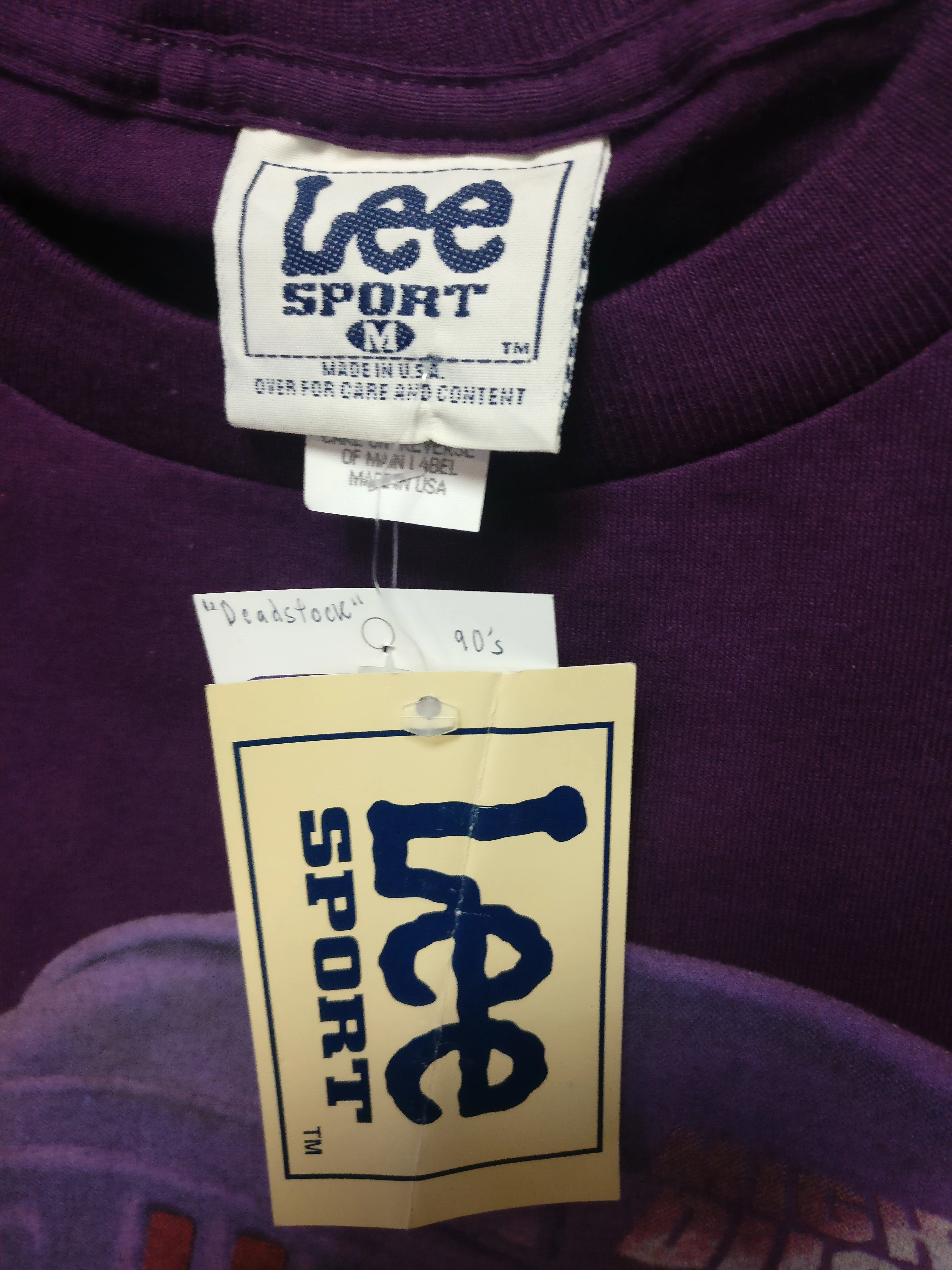 Vintage 90s ANAHEIM MIGHTY DUCKS NHL Lee Sport T-Shirt YM (Deadstock)