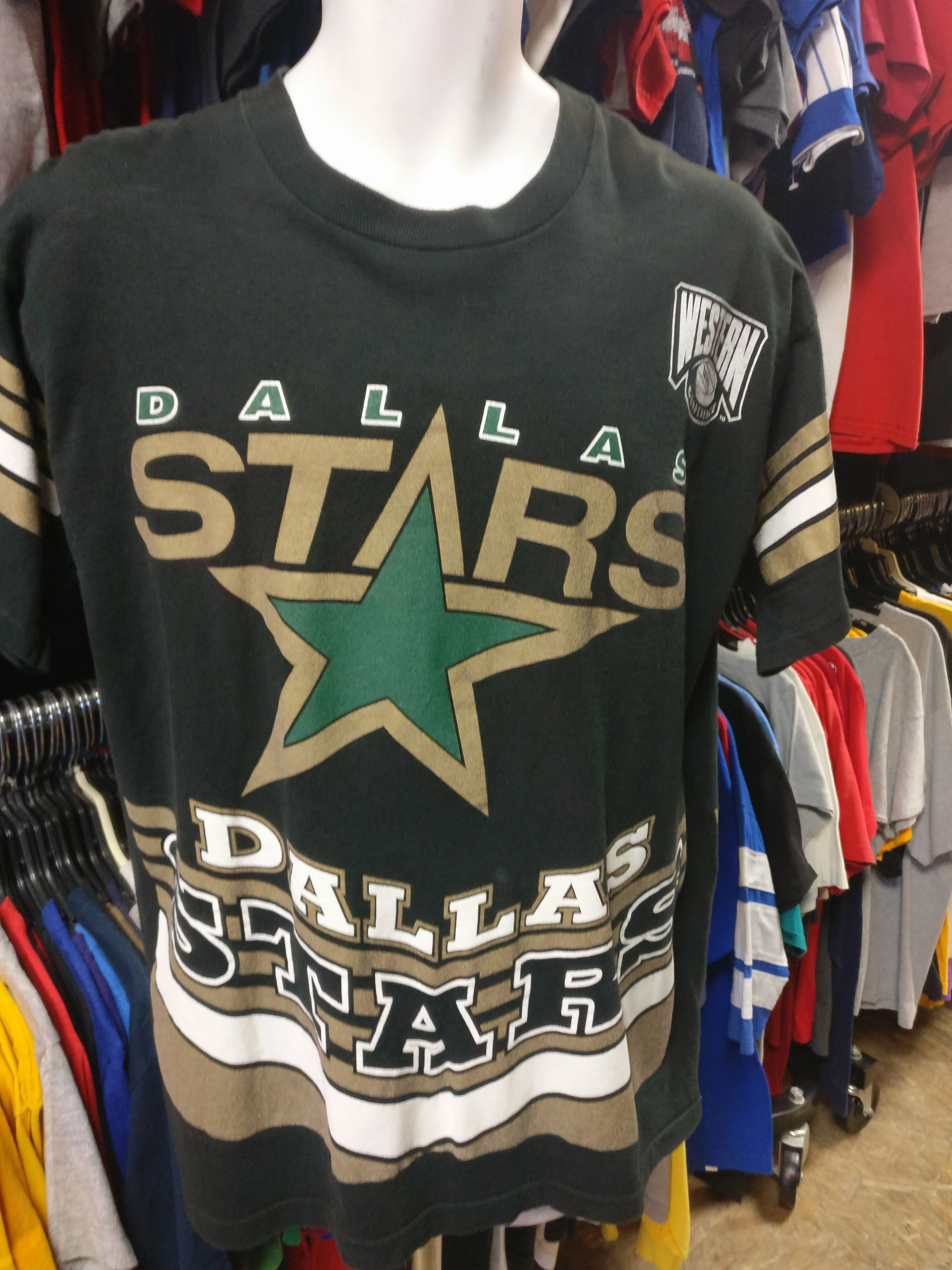 Vintage 90s DALLAS STARS NHL Back Print Salem Sportswear T-Shirt L
