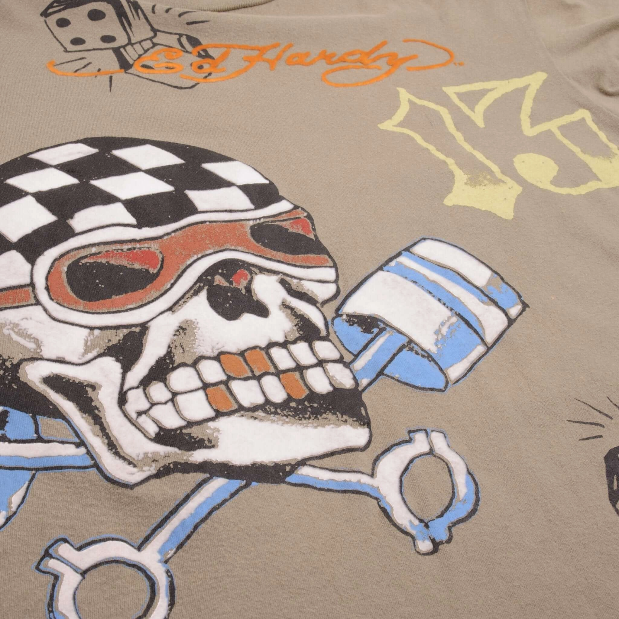 VINTAGE ED HARDY SKULL TEE SHIRT 2000S SIZE MEDIUM