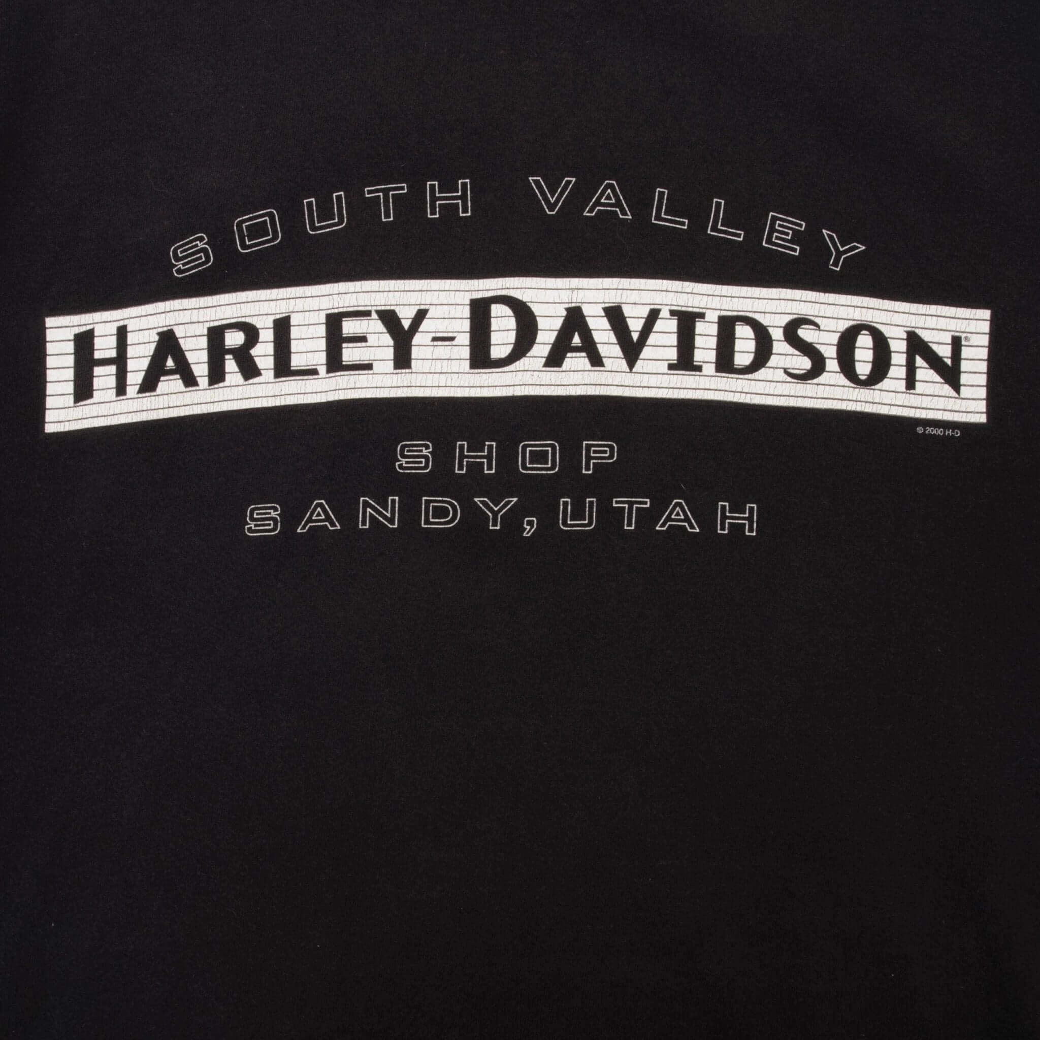 VINTAGE HARLEY DAVIDSON ENGINE 2000 TEE SHIRT SIZE MEDIUM MADE IN USA