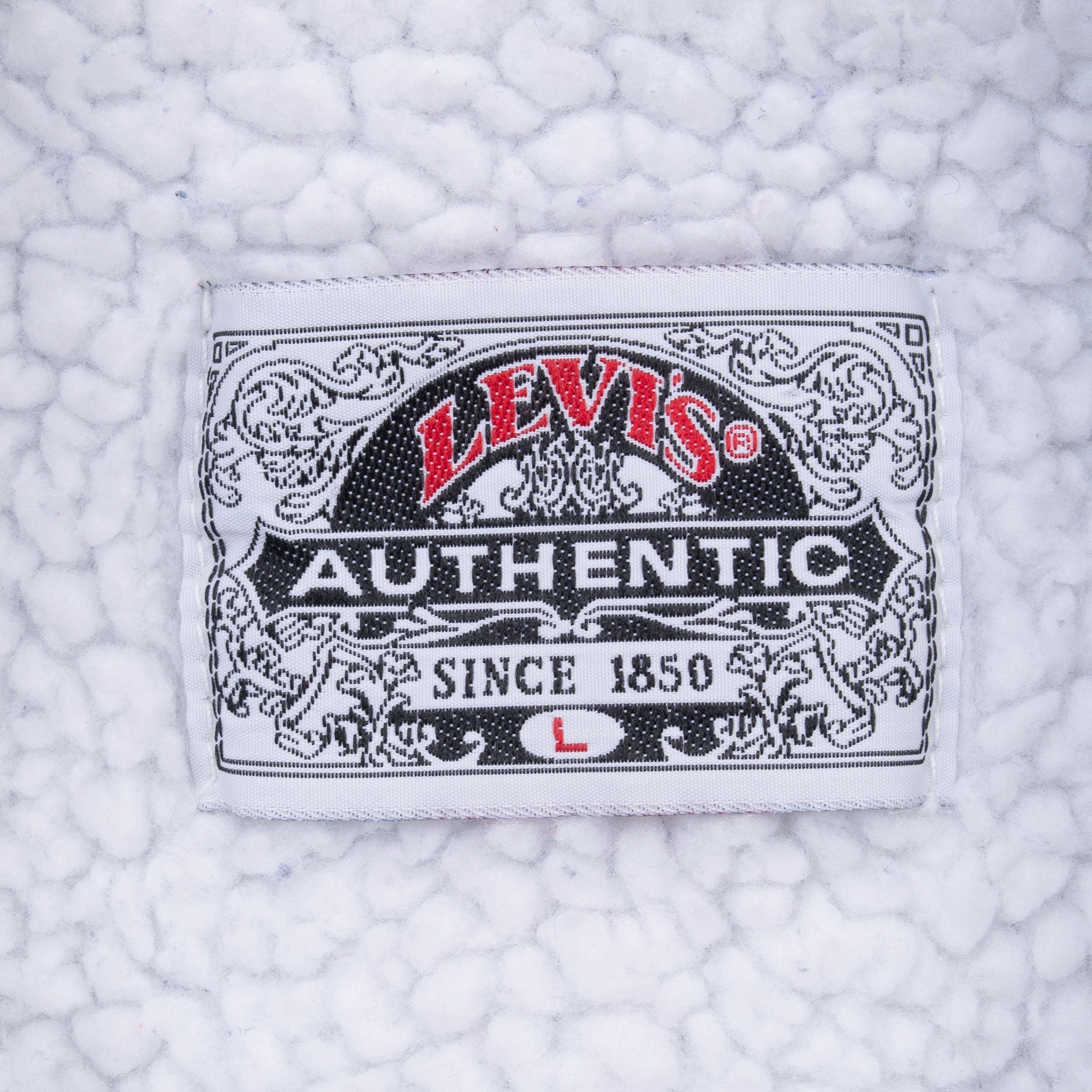 VINTAGE LEVIS SHERPA TRUCKER BLUE LIGHT WASH DENIM JACKET 1980S LARGE MADE USA