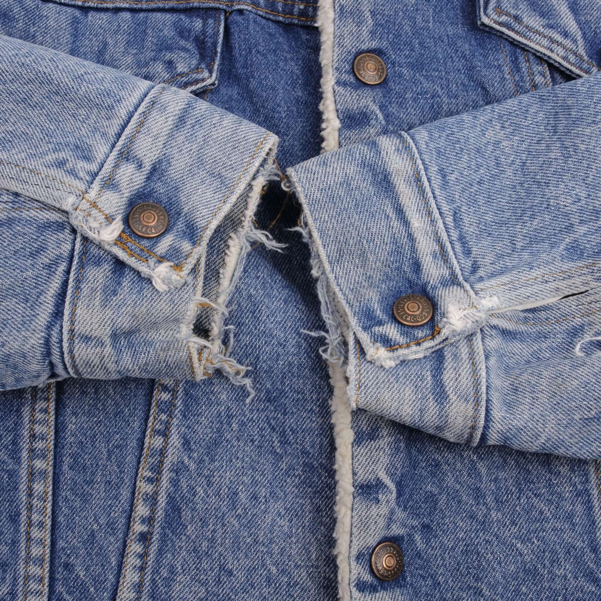 VINTAGE LEVIS SHERPA TRUCKER DENIM JACKET 2 POCKETS 1970S SIZE 44 MADE IN USA
