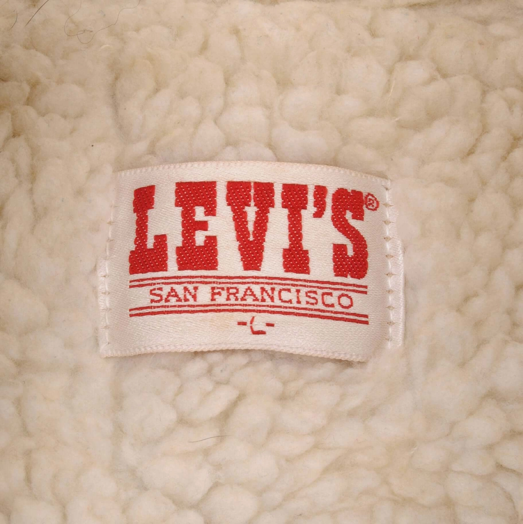 VINTAGE LEVIS SHERPA TRUCKER DENIM SLEEVELESS JACKET 1980S LARGE MADE IN USA