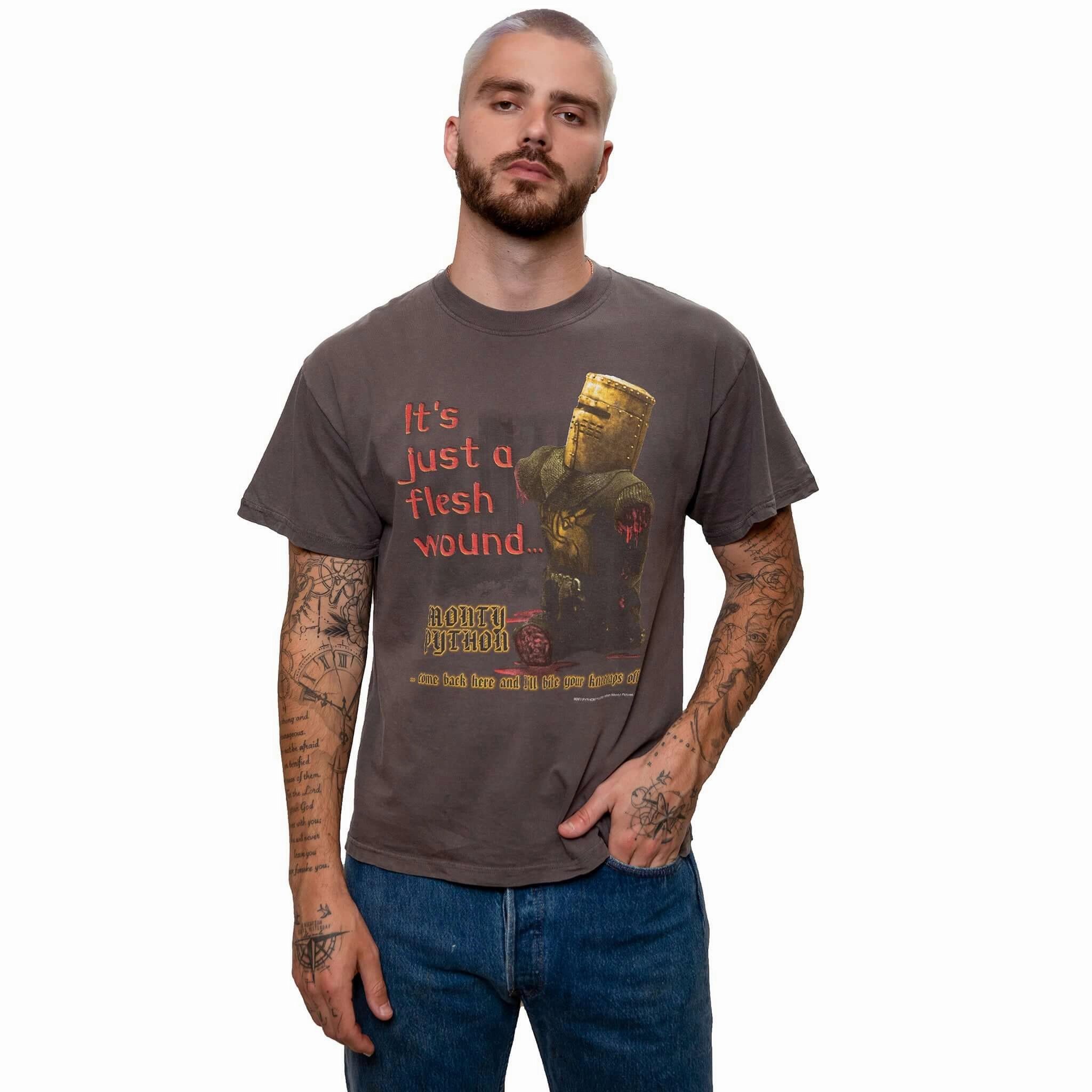 VINTAGE MONTY PYTHON TEE SHIRT 2001 SIZE LARGE