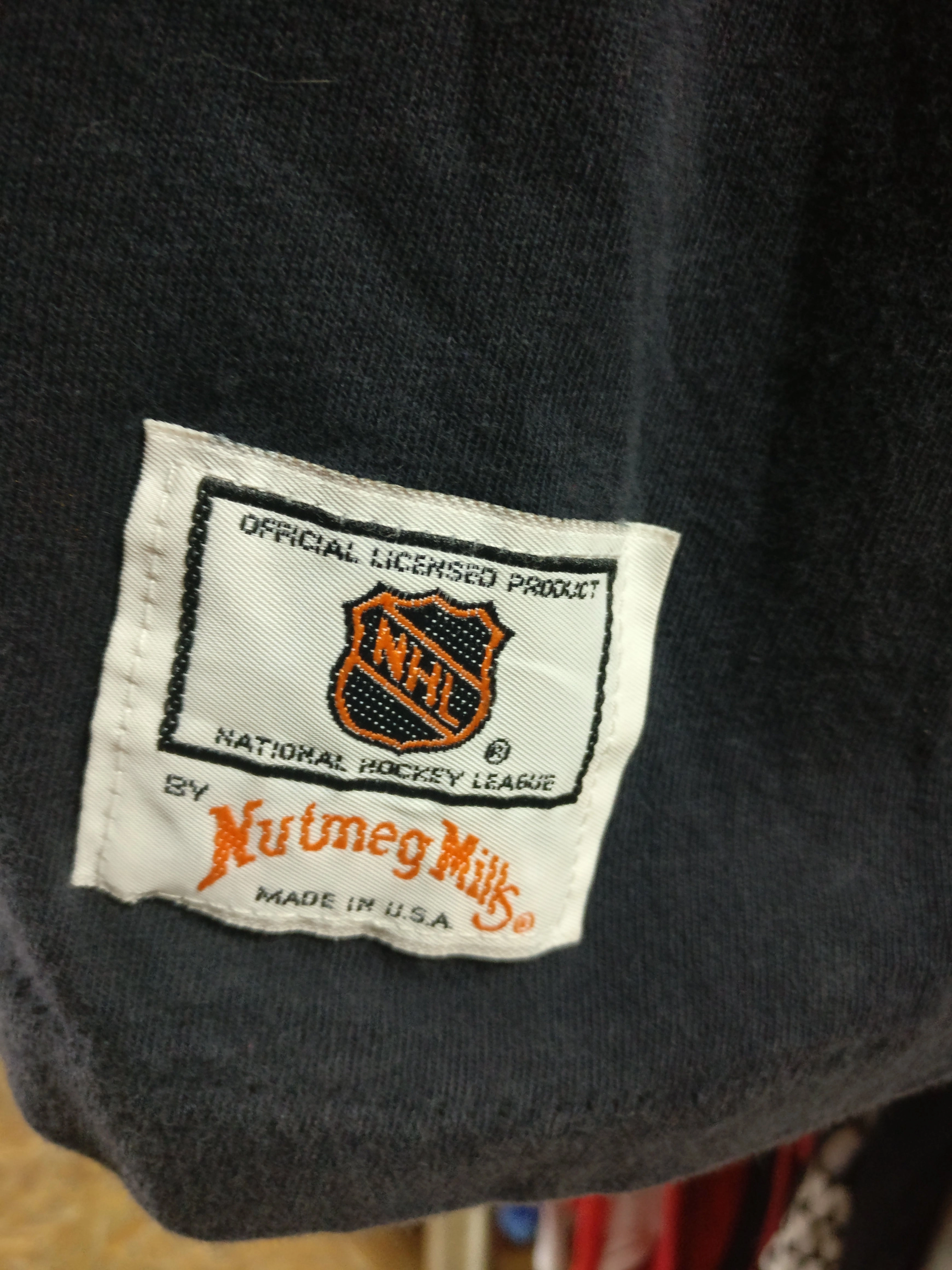Vtg 90s PITTSBURGH PENGUINS NHL Price Of Wales Conference T-Shirt XL